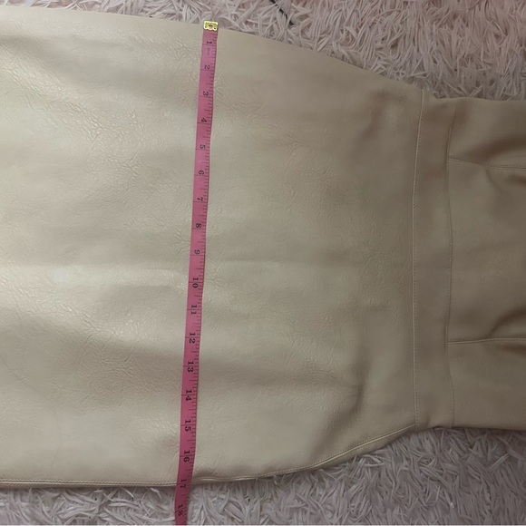 House of CB midi bodycon dress - Picture 7 of 8